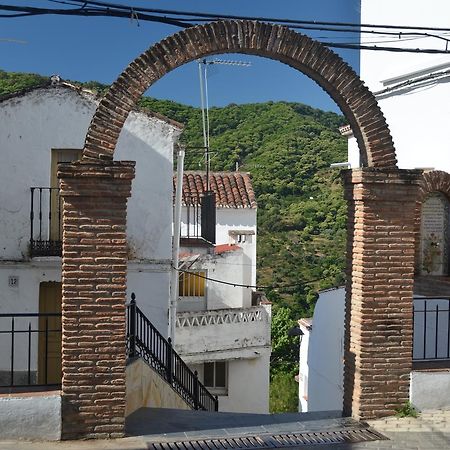 Villa Casa La Puente Jubrique Exterior foto